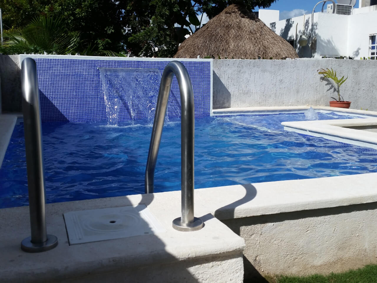 Alberca Privada, Puerto Morelos, Quintana Roo | TyT Sistemas de Agua